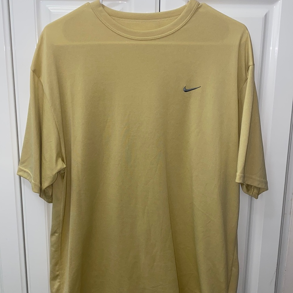 Vintage NIKE dri-fit t-shirt